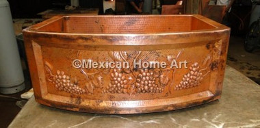 Hand Hammered 33x22x10 Copper Single Well Farmhouse with Sink Rounded Front and a Custom "Grapes" Design
