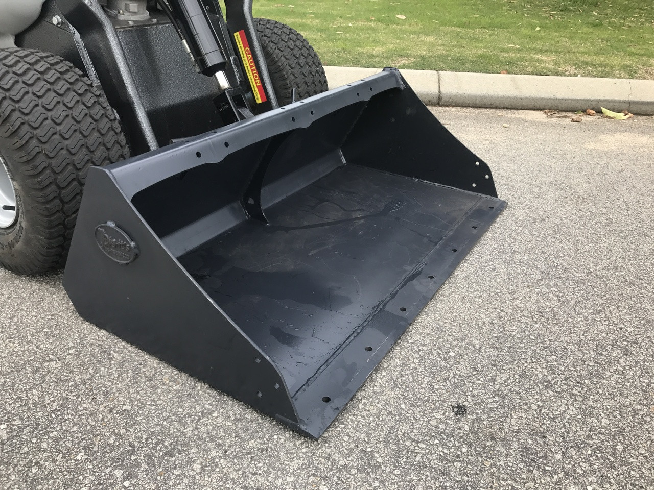 New GP Bucket Dingo Kanga Mini Loader for Hire Digrite