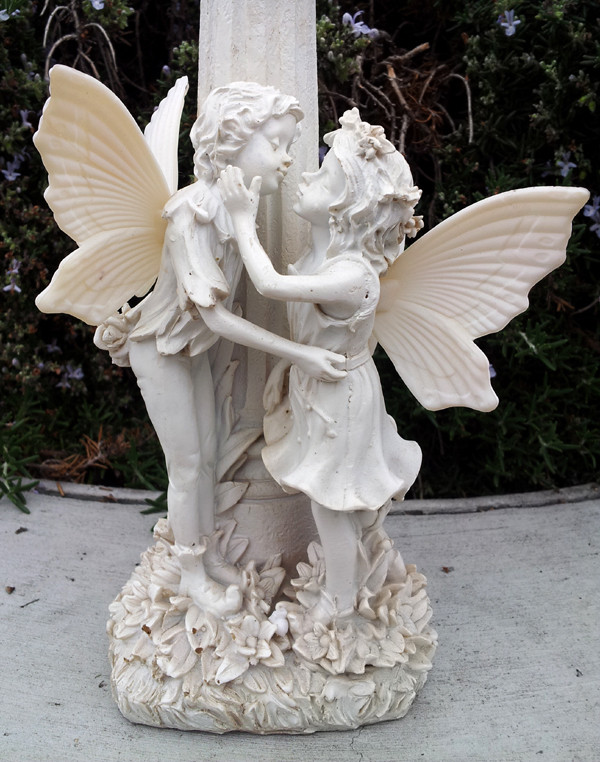 Outdoor Garden Decor Solar Fairy Girl Angel/Cherub Statue Sculpture LED Lights 