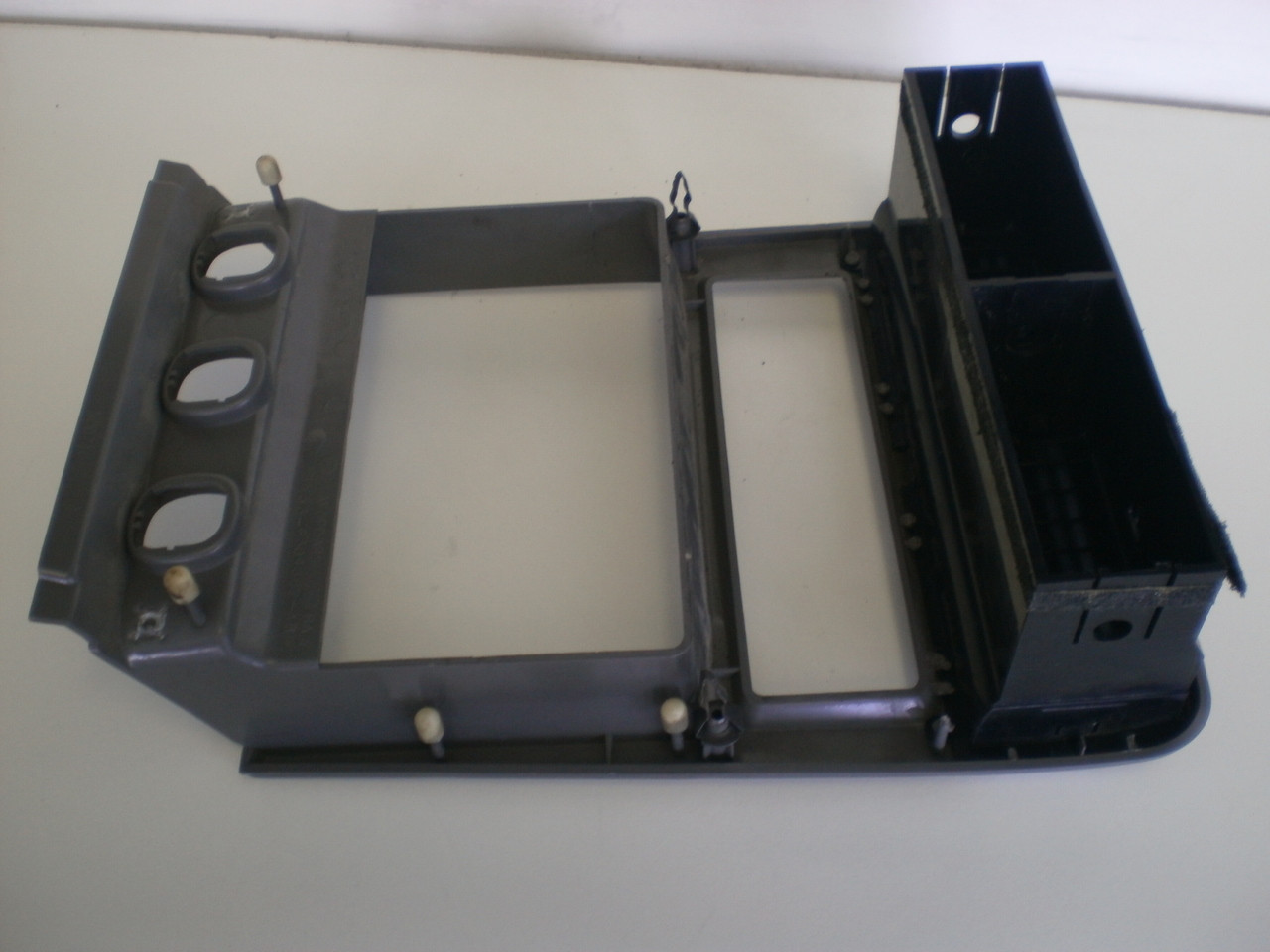 1994-2000 Ford Mustang Center Dash Radio Trim Panel – AC Bezel W/ Vents – Black Single Din - View #4