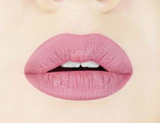 toasted almond lip swatch