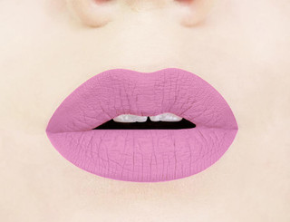 ballet slipper
liquid-to-matte lipstick