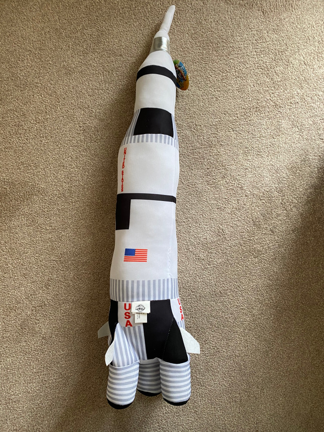 Saturn v clearance toy rocket