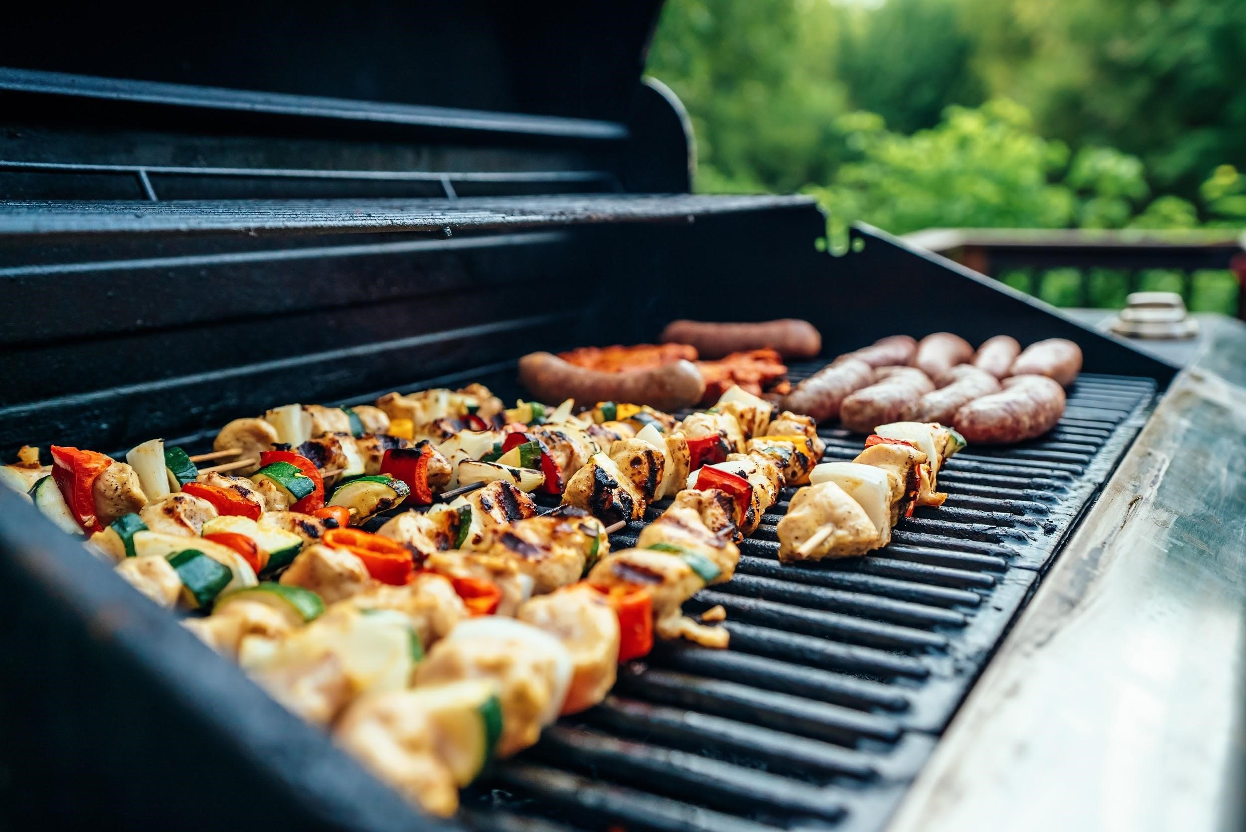 How to Choose the Best Type of Grill Grate for Your Grill The