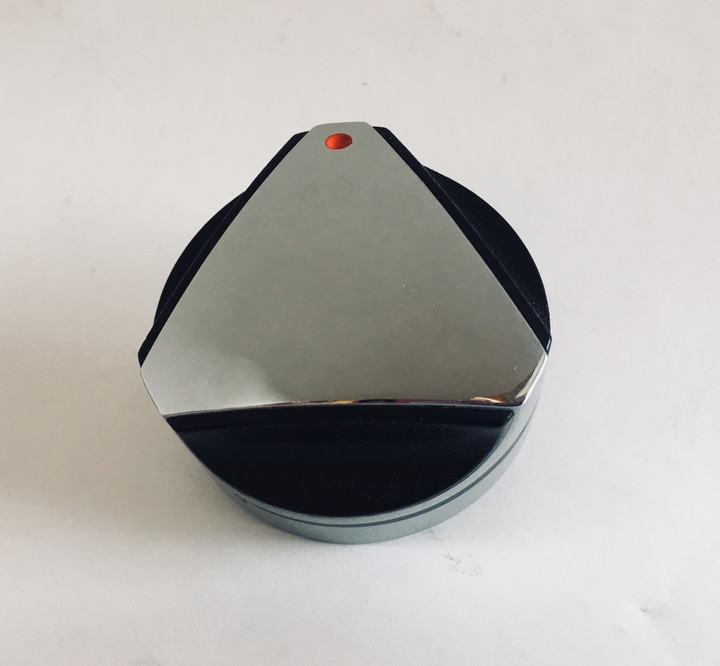 S13195 Delta Heat Black Knob