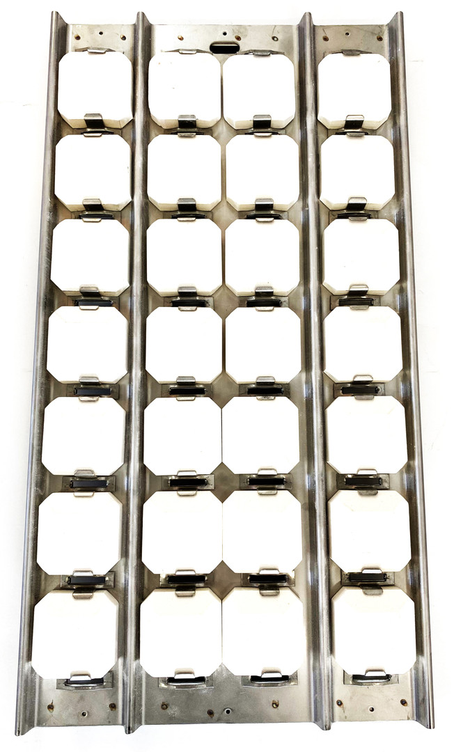 Viking Complete Tray with Briquettes (Narrow) - 062005-000 