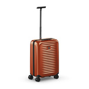 Victorinox Airox Frequent Flyer Plus Extra-Capacity Hardside Carry-On Lightweight Spinner