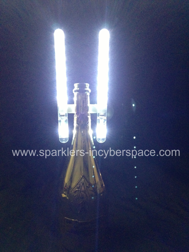 LED bright light candle flashes and strobes.