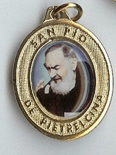 Padre Pio Giving His Blessing - Picture 2