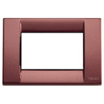 A red rust color. Classica plate cover square. An empty inside. on a white background