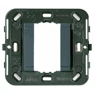 VIMAR 17086

Frame 1M smooth no/screws ø60/56x56mm g
1-module mounting frame, smooth front, without screws, for 60 mm fixing centers, 56x56 mm flush or 09971 surface mounting boxes, grey