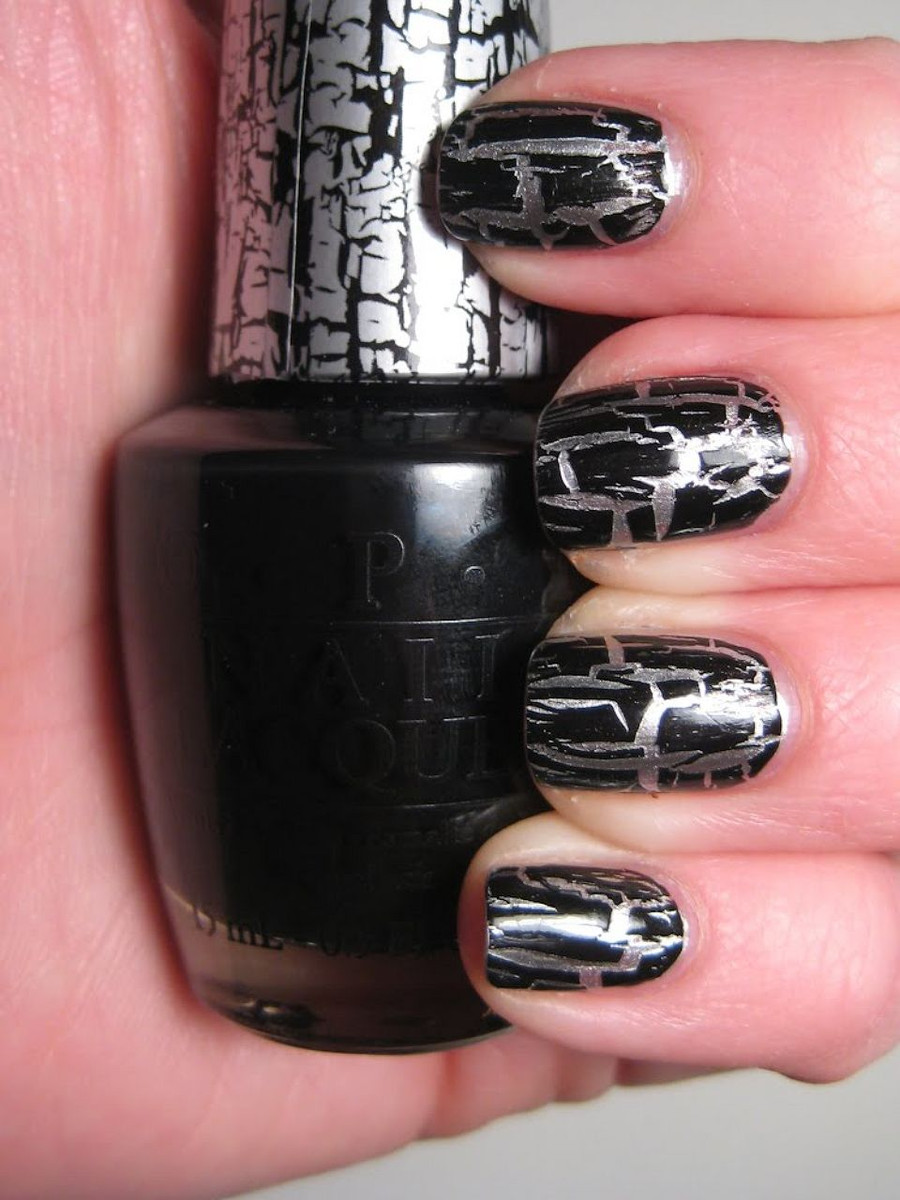 opi black nail polish