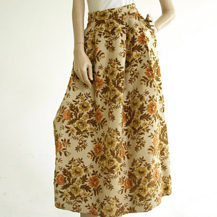 Vintage 70's Flower patterned maxi skirt