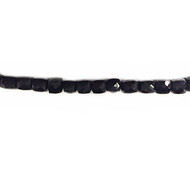 Spinel Black Facetted Cubes(50172)