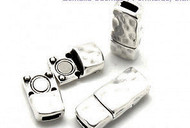 Silver Plated Pewter Textured Magnetic Clasp 26x13mm (Inner 6x2.5mm) - each (61083)