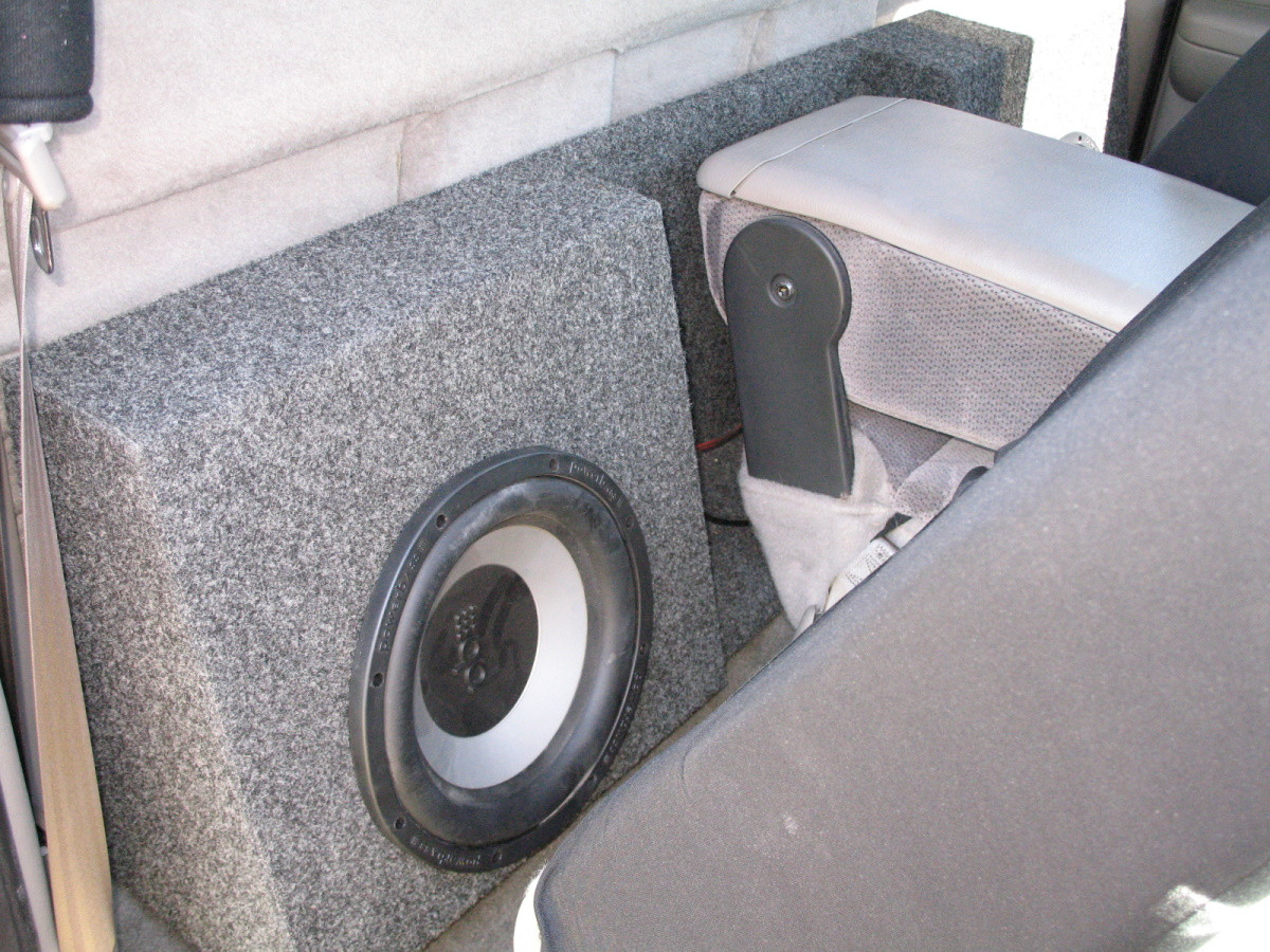 2002 dodge dakota sub box