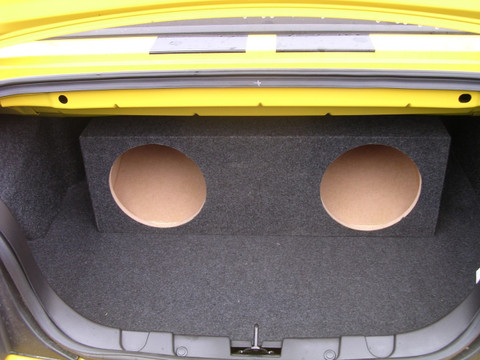 Size speakers 2001 ford mustang #10