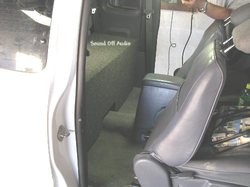 toyota tacoma subwoofer box