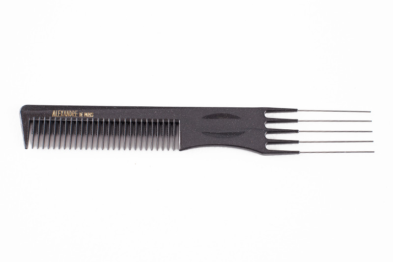 metal pick comb