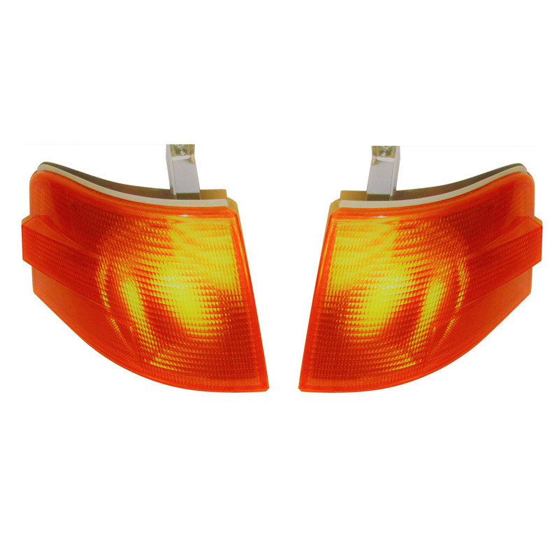Front Turn Signal Side Marker Light Pair Driver & Passenger Sides for Mack Truck Car & Truck