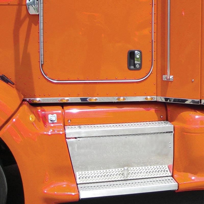 Peterbilt 386 Cab Panels With 10 Small Infinity Amber Leds