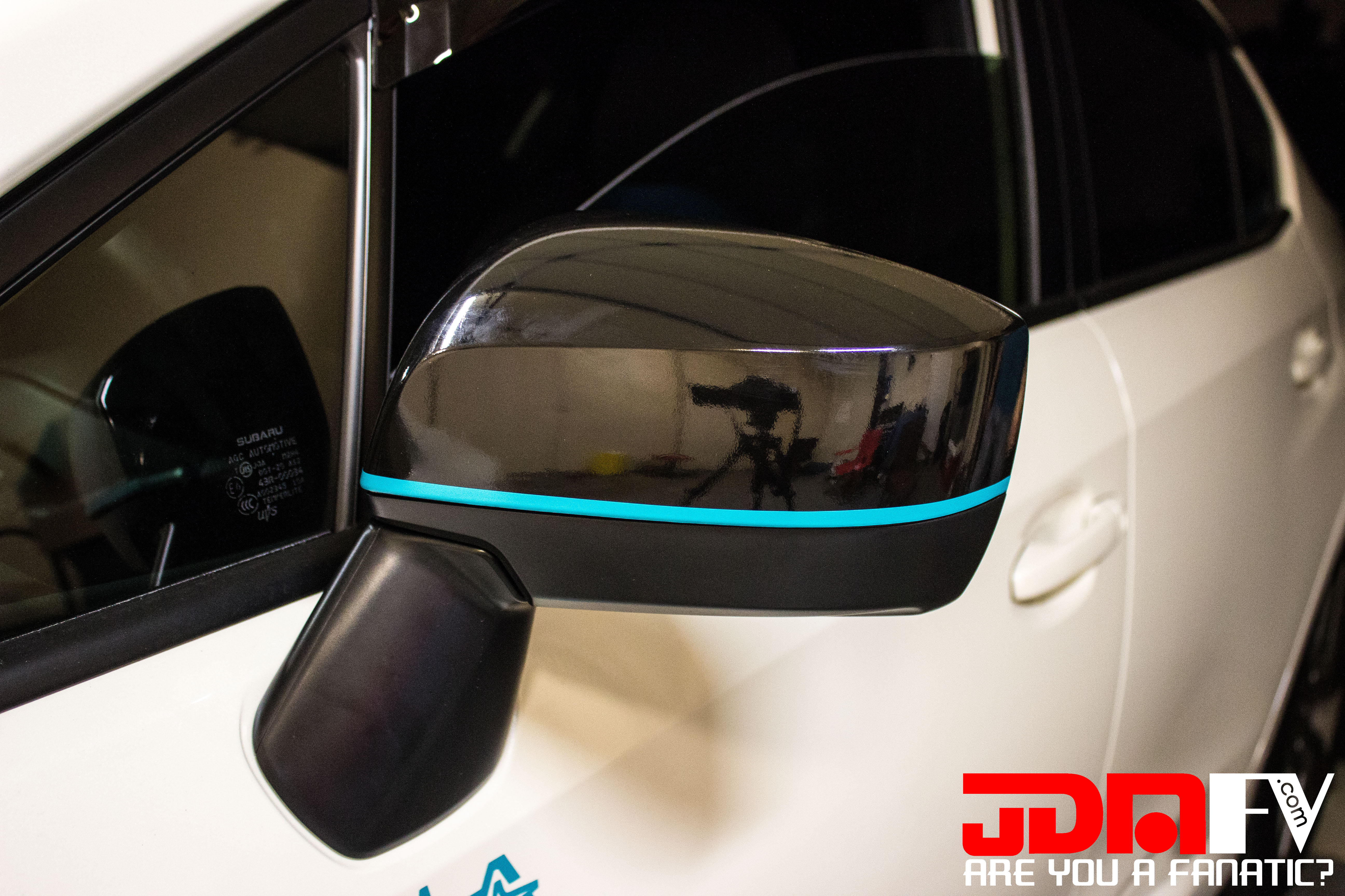 mirror-pin-stripe-kit-jdmfv.jpg mirror-pin-stripe-kit-jdmfv.jpg