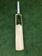 Gunn & Moore Paragon 808 Cricket Bat 