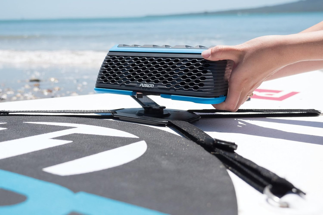 StereoActive&trade; unit attached on the tie down puck mount ready for use.