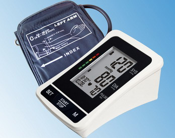 talking digital blood pressure monitor