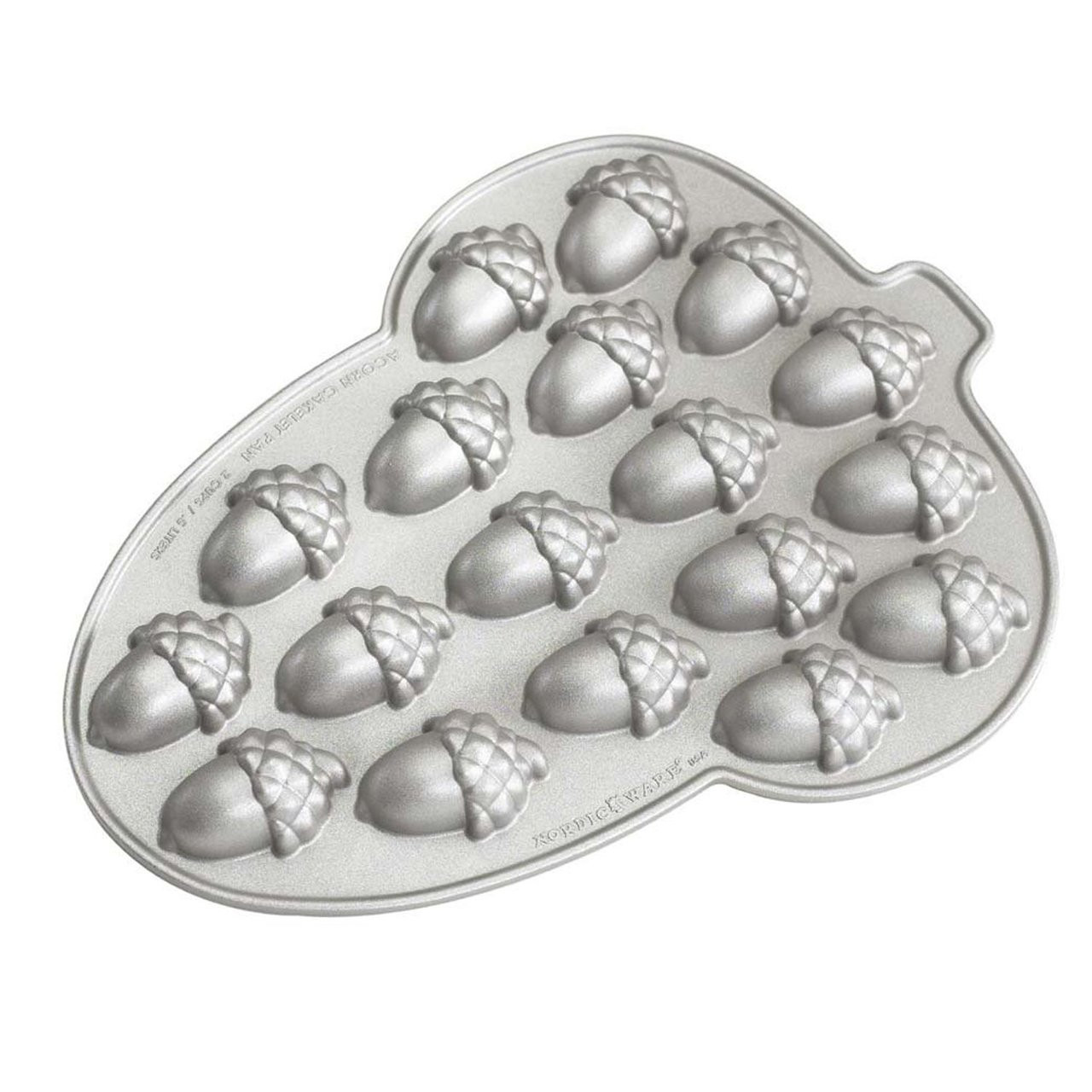 Nordic Ware Silver Snowflakes 11-by-8-1/2-Inch Cake Pan, Platinum