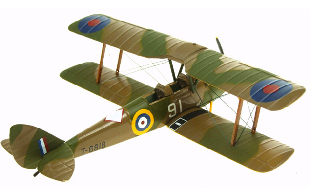 Aviation 72 AV7221003-1//72 SCALE DH82A DIECAST TIGER MOTH RAF TRAINER T-6818
