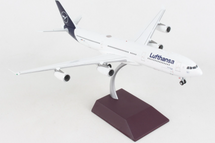 Lufthansa A340-300, D-AIFD Gemini 200 Diecast Display Model
