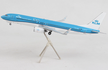 KLM B737-900 PH-BXP KLM 100 Gemini 200 Diecast Display Model