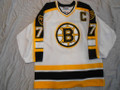 *Boston Bruins 1996-97 White Ray Bourque HHOF Hammered Repairs Photomatched!! CALL