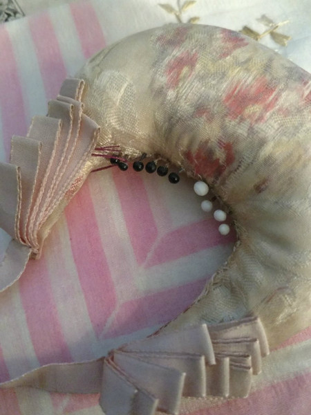 Victorian Hand Made Printed Silk Pin Cushion Hanging Ribbon Pin Keep Victorian Hand Made Printed Silk Pin Cushion Hanging Ribbon Pin Keep