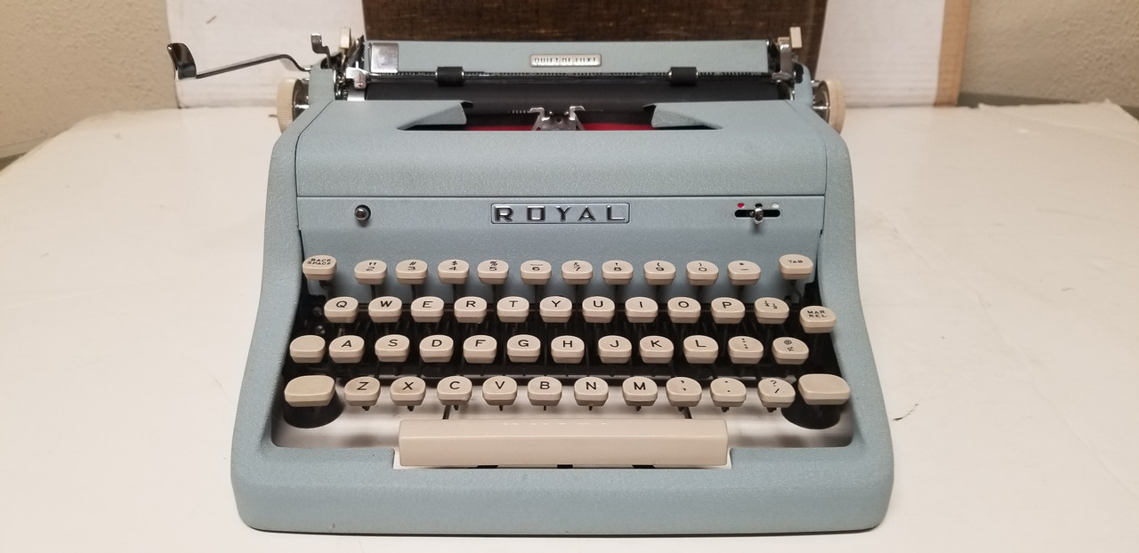 Vintage Royal Quiet Deluxe Manual Portable Typewriter