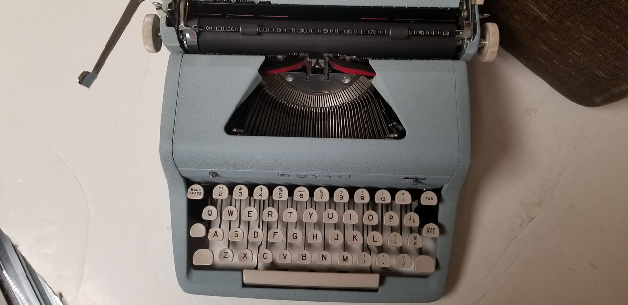 Vintage Royal Quiet Deluxe Manual Portable Typewriter