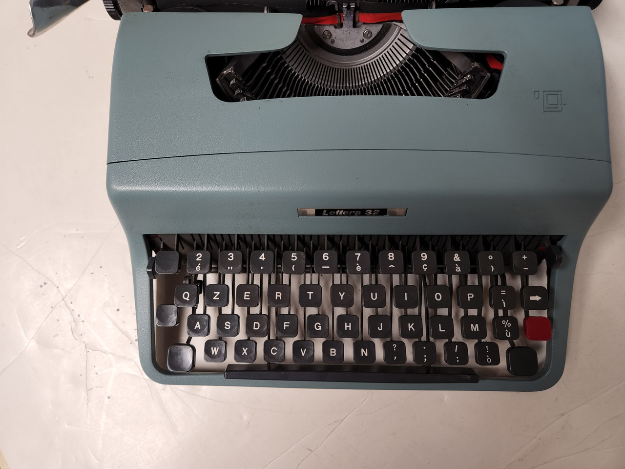Vintage Olivetti Lettera 32 Manual Portable Italian Keyboard ...