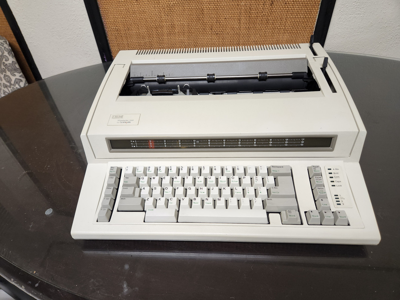 Typewriter 1000 IBM Wheelwriter 1000 Electronic Office Typewriter - Rees Electronics ...