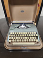 Vintage Cole Steel Manual Portable with Case