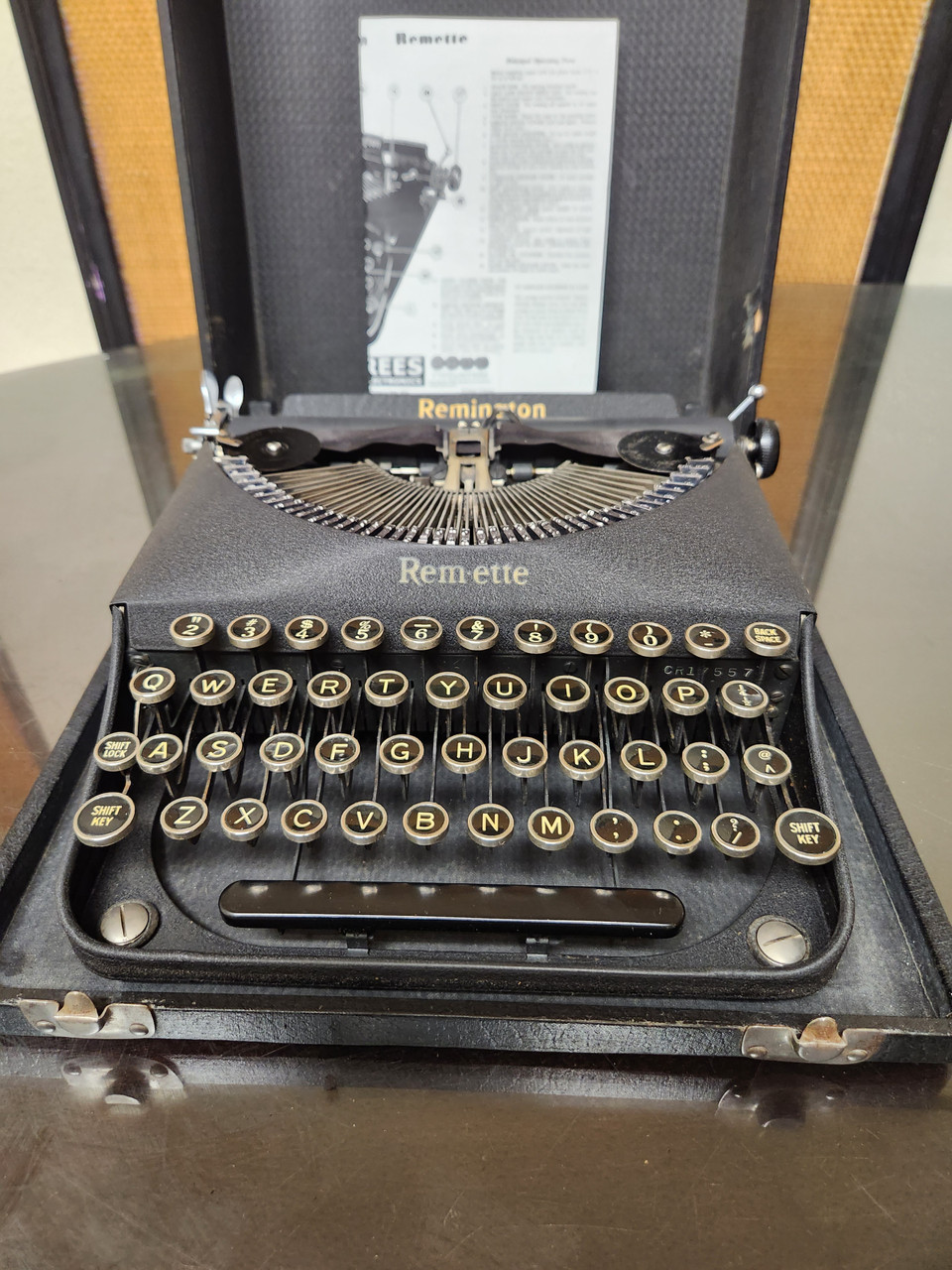 Vintage Remington Remette Manual Portable w/Case - Rees