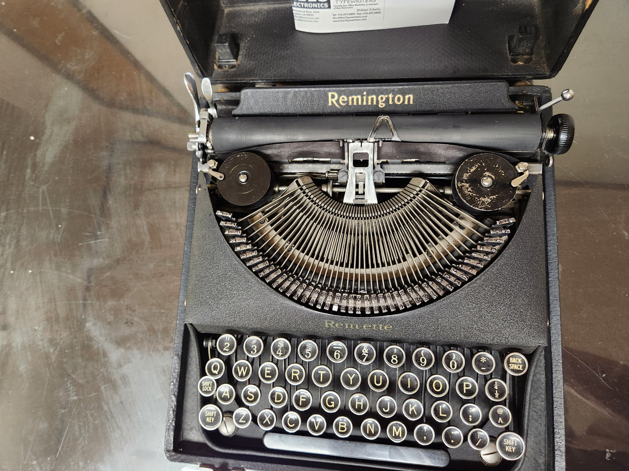 Vintage Remington Remette Manual Portable w/Case - Rees