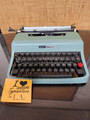 Vintage Olivetti Lettera 32 Manual Portable Russian Keyboard with Case