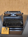 Vintage Olympia SM3 Manual Portable Blasck with Case