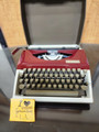Vintage Royal Caravan Manual Portable w/Cover #198