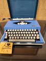 Vintage Royal Sprite Manual Portable w/Cover #199