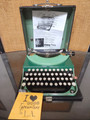 Vintage Remington Porto-Rite Manual Portable w/Case #249