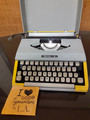 Vintage Royal Signet Manual Portable w/Cover #366