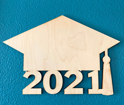 Graduation Hat 2021 Sign