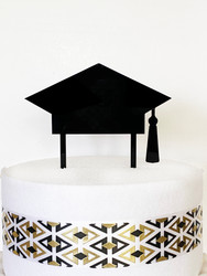 Graduation cap cake topper